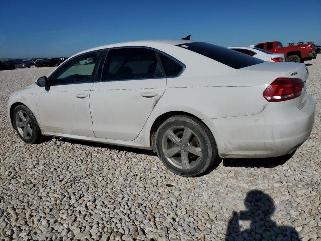 Photo 1 VIN: 1VWBH7A30CC049380 - VOLKSWAGEN PASSAT 