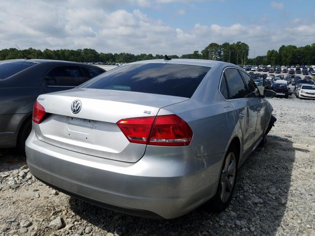 Photo 3 VIN: 1VWBH7A30CC049718 - VOLKSWAGEN PASSAT 