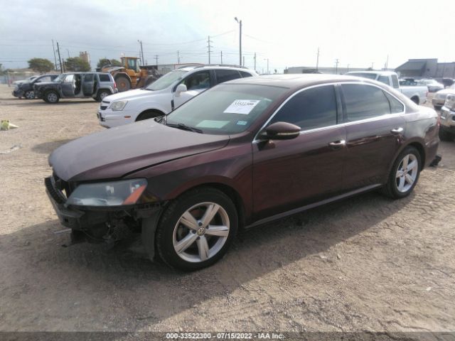 Photo 1 VIN: 1VWBH7A30CC069922 - VOLKSWAGEN PASSAT 