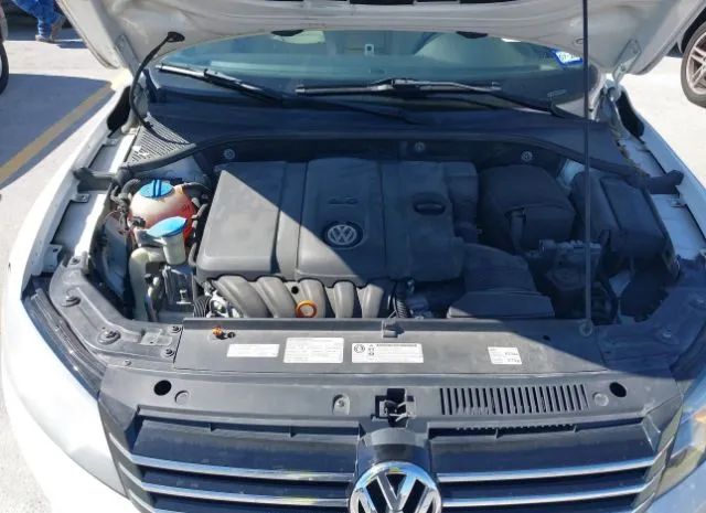 Photo 9 VIN: 1VWBH7A30CC093847 - VOLKSWAGEN PASSAT 