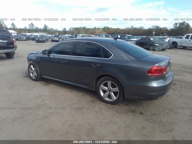 Photo 2 VIN: 1VWBH7A30CC109299 - VOLKSWAGEN PASSAT 