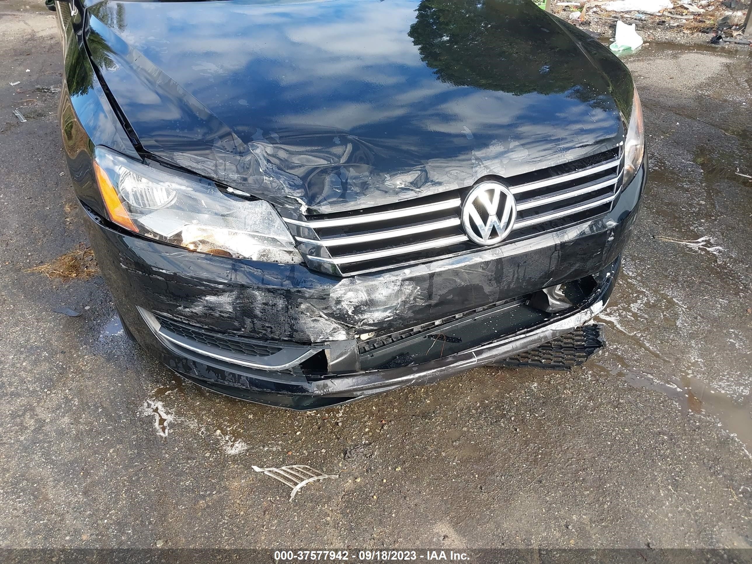 Photo 5 VIN: 1VWBH7A30DC028966 - VOLKSWAGEN PASSAT 