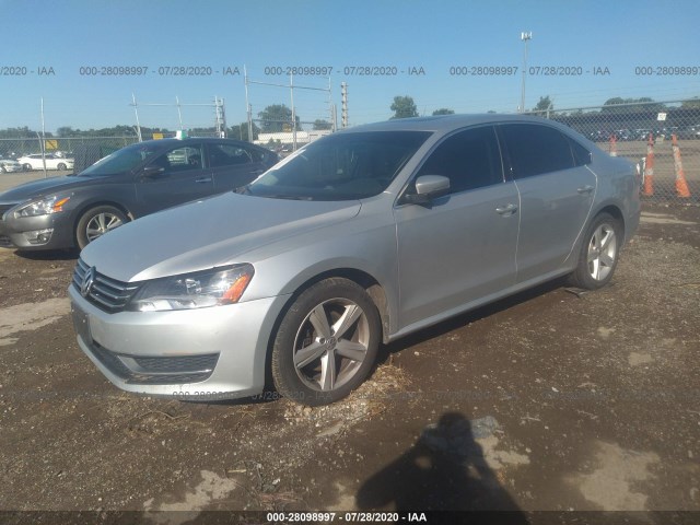 Photo 1 VIN: 1VWBH7A30DC088732 - VOLKSWAGEN PASSAT 