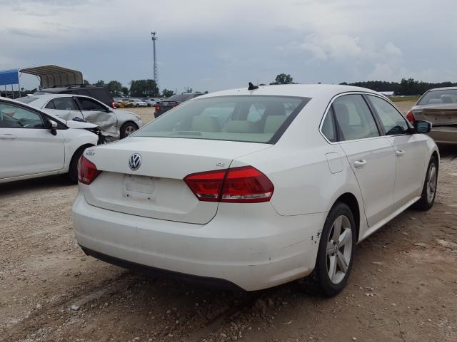 Photo 3 VIN: 1VWBH7A30DC128341 - VOLKSWAGEN PASSAT 