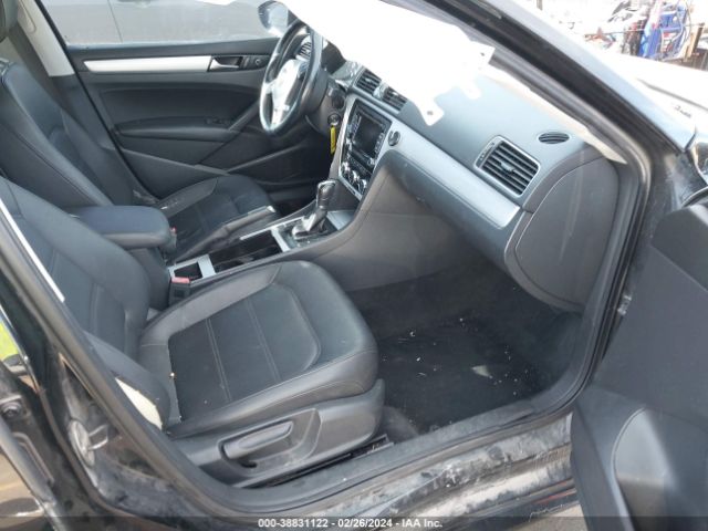 Photo 4 VIN: 1VWBH7A31CC097549 - VOLKSWAGEN PASSAT 