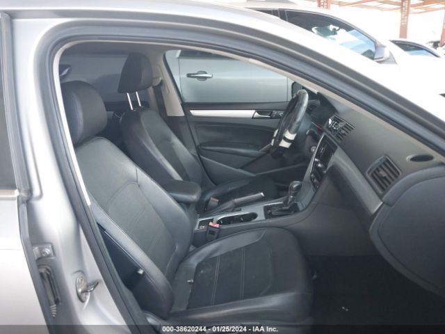 Photo 4 VIN: 1VWBH7A31DC009651 - VOLKSWAGEN PASSAT 