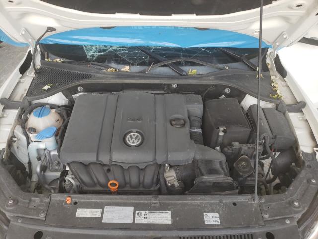 Photo 6 VIN: 1VWBH7A31DC038292 - VOLKSWAGEN PASSAT 