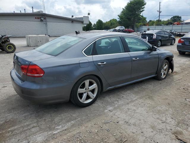 Photo 2 VIN: 1VWBH7A31DC095379 - VOLKSWAGEN PASSAT SE 