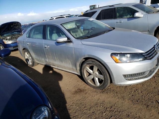 Photo 3 VIN: 1VWBH7A31DC130714 - VOLKSWAGEN PASSAT 