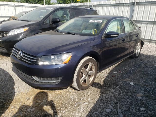 Photo 1 VIN: 1VWBH7A32CC031365 - VOLKSWAGEN PASSAT 