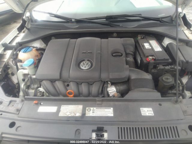 Photo 9 VIN: 1VWBH7A32CC032340 - VOLKSWAGEN PASSAT 