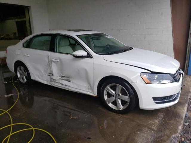 Photo 3 VIN: 1VWBH7A33CC020083 - VOLKSWAGEN PASSAT 