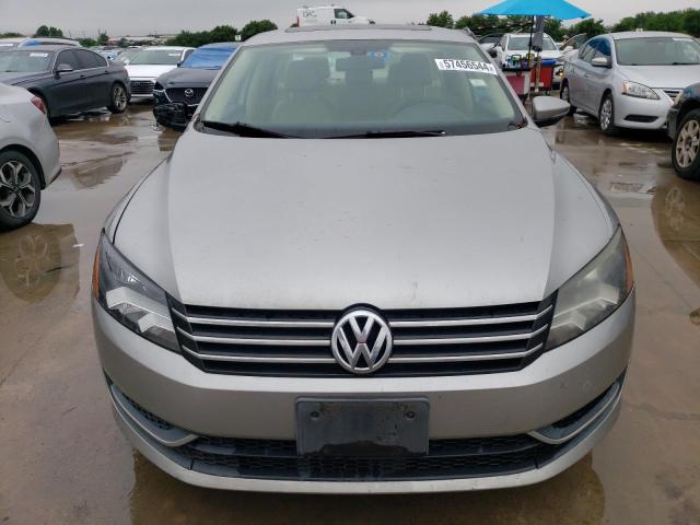 Photo 4 VIN: 1VWBH7A33CC031102 - VOLKSWAGEN PASSAT 