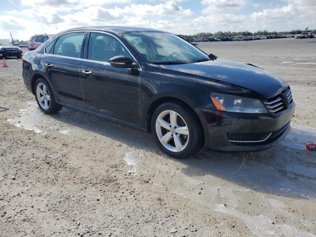 Photo 3 VIN: 1VWBH7A33CC057392 - VOLKSWAGEN PASSAT SE 