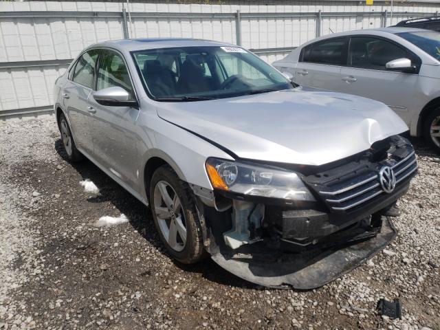 Photo 0 VIN: 1VWBH7A33CC088643 - VOLKSWAGEN PASSAT 