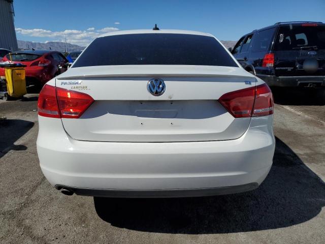 Photo 5 VIN: 1VWBH7A33DC015449 - VOLKSWAGEN PASSAT 