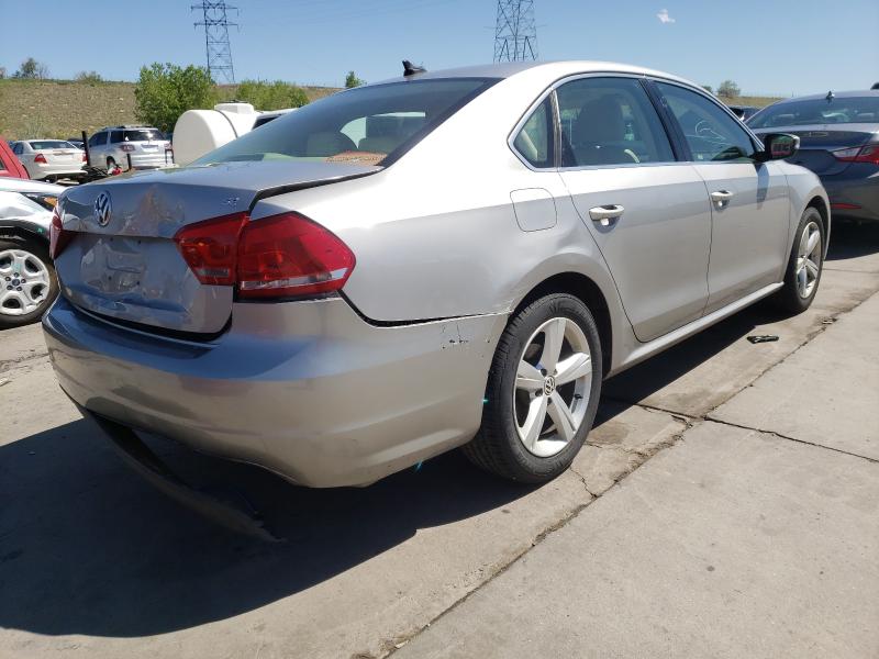 Photo 3 VIN: 1VWBH7A33DC028234 - VOLKSWAGEN PASSAT 