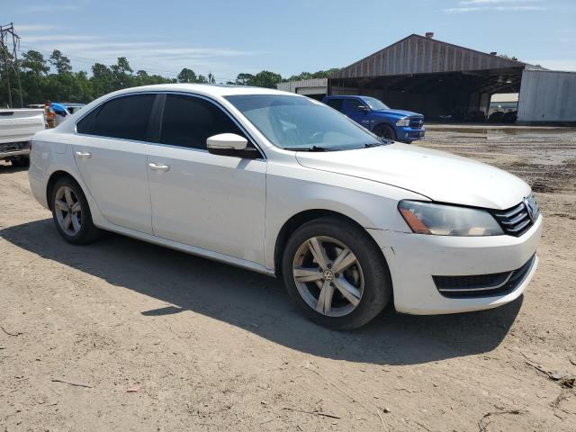 Photo 3 VIN: 1VWBH7A33DC055806 - VOLKSWAGEN PASSAT 