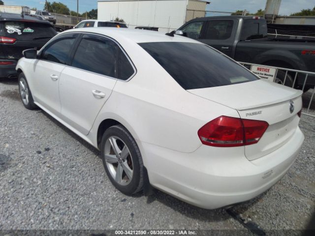 Photo 2 VIN: 1VWBH7A33DC065591 - VOLKSWAGEN PASSAT 