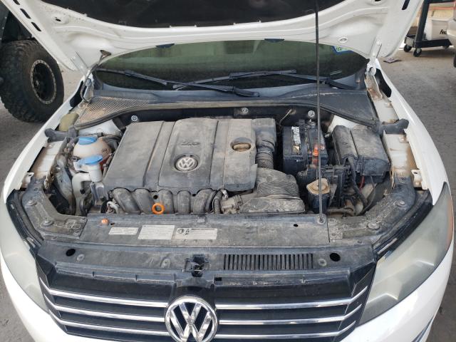 Photo 6 VIN: 1VWBH7A33DC068846 - VOLKSWAGEN PASSAT 