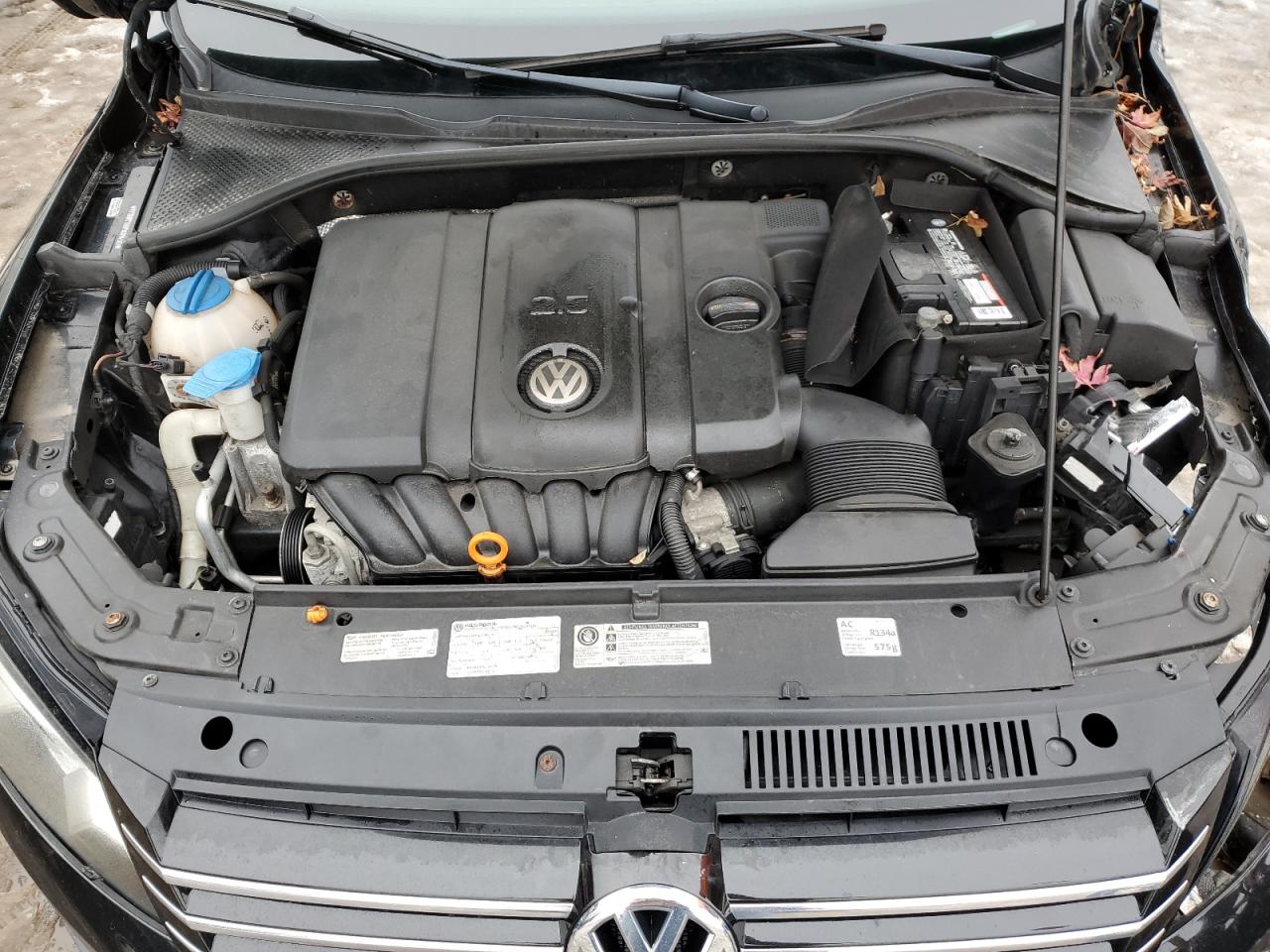 Photo 10 VIN: 1VWBH7A33DC084822 - VOLKSWAGEN PASSAT 