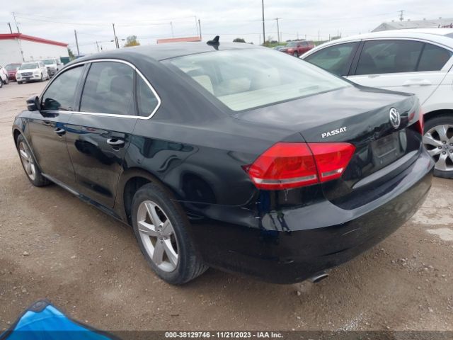 Photo 2 VIN: 1VWBH7A33DC087252 - VOLKSWAGEN PASSAT 