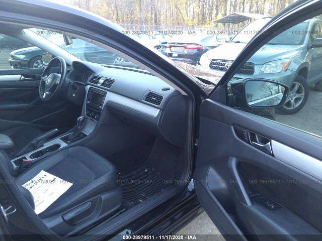 Photo 4 VIN: 1VWBH7A33DC135414 - VOLKSWAGEN PASSAT 