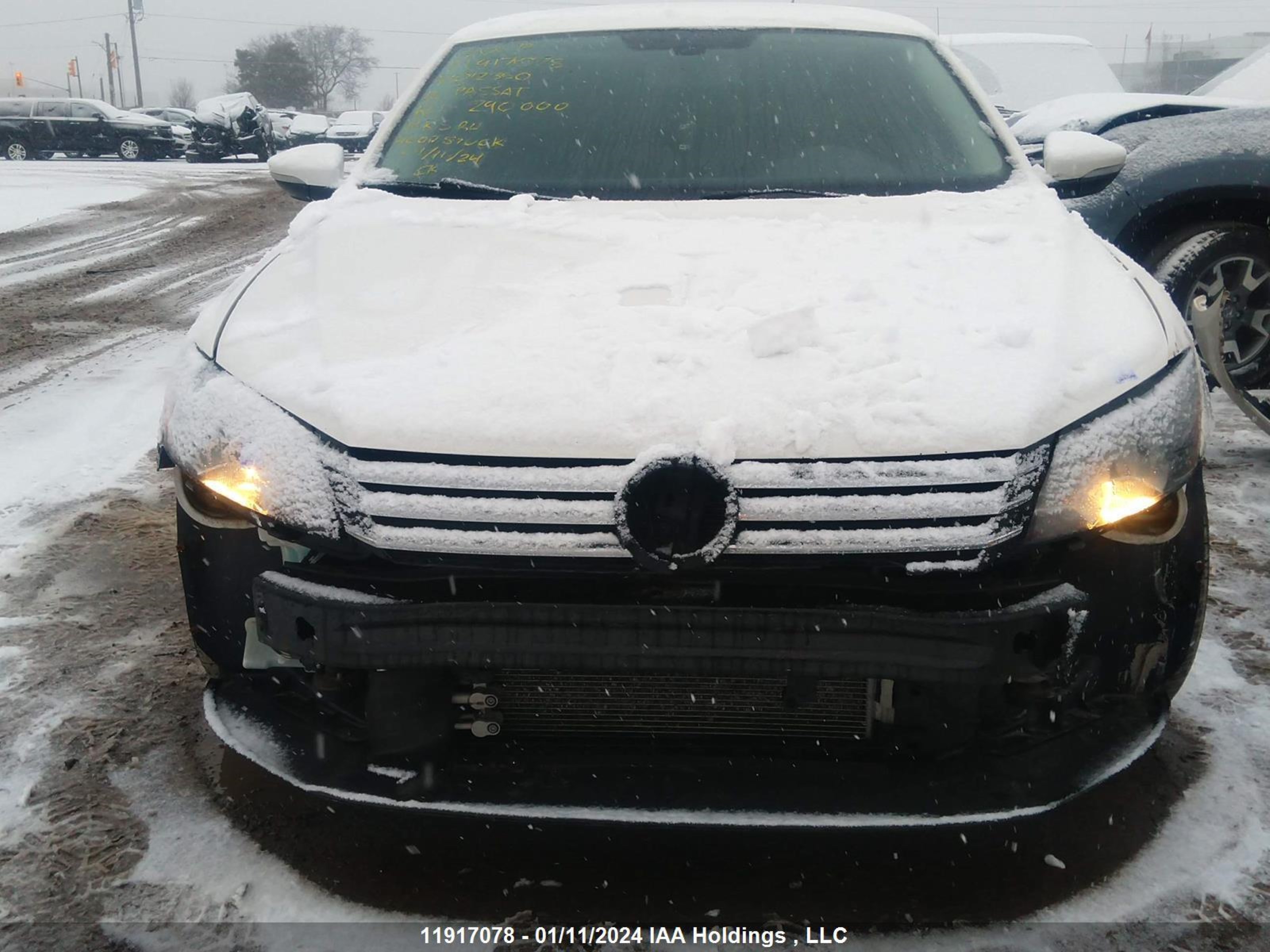 Photo 5 VIN: 1VWBH7A34CC012350 - VOLKSWAGEN PASSAT 