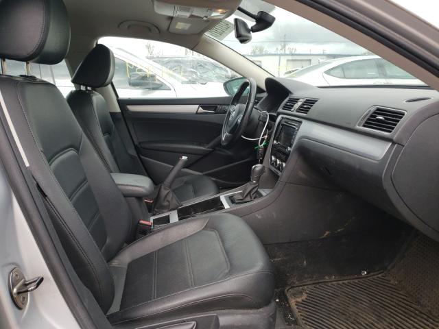 Photo 4 VIN: 1VWBH7A34CC036163 - VOLKSWAGEN PASSAT 