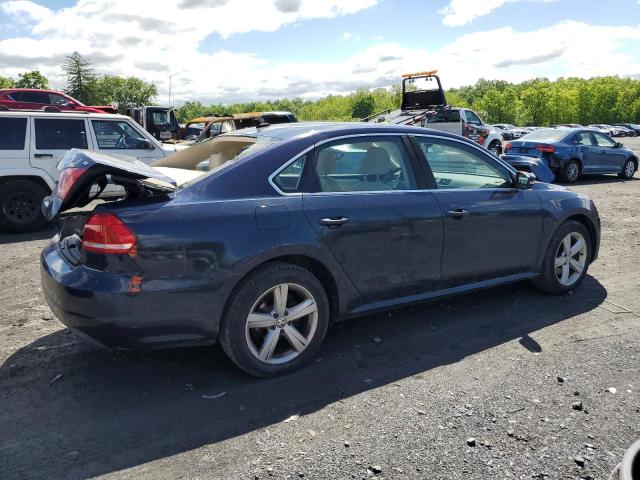 Photo 2 VIN: 1VWBH7A34CC075139 - VOLKSWAGEN PASSAT 