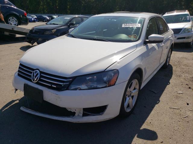 Photo 1 VIN: 1VWBH7A34DC038268 - VOLKSWAGEN PASSAT 