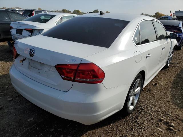 Photo 3 VIN: 1VWBH7A34DC069360 - VOLKSWAGEN PASSAT 