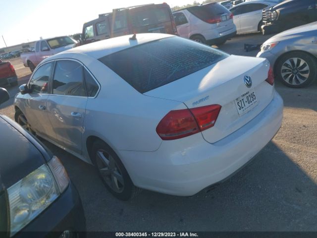 Photo 2 VIN: 1VWBH7A34DC088264 - VOLKSWAGEN PASSAT 