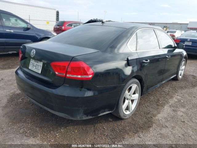 Photo 3 VIN: 1VWBH7A34DC131579 - VOLKSWAGEN PASSAT 