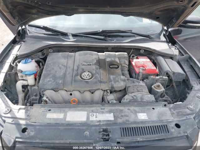 Photo 9 VIN: 1VWBH7A34DC131579 - VOLKSWAGEN PASSAT 