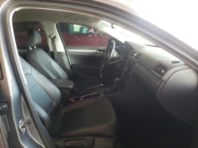 Photo 4 VIN: 1VWBH7A34EC002131 - VOLKSWAGEN PASSAT 