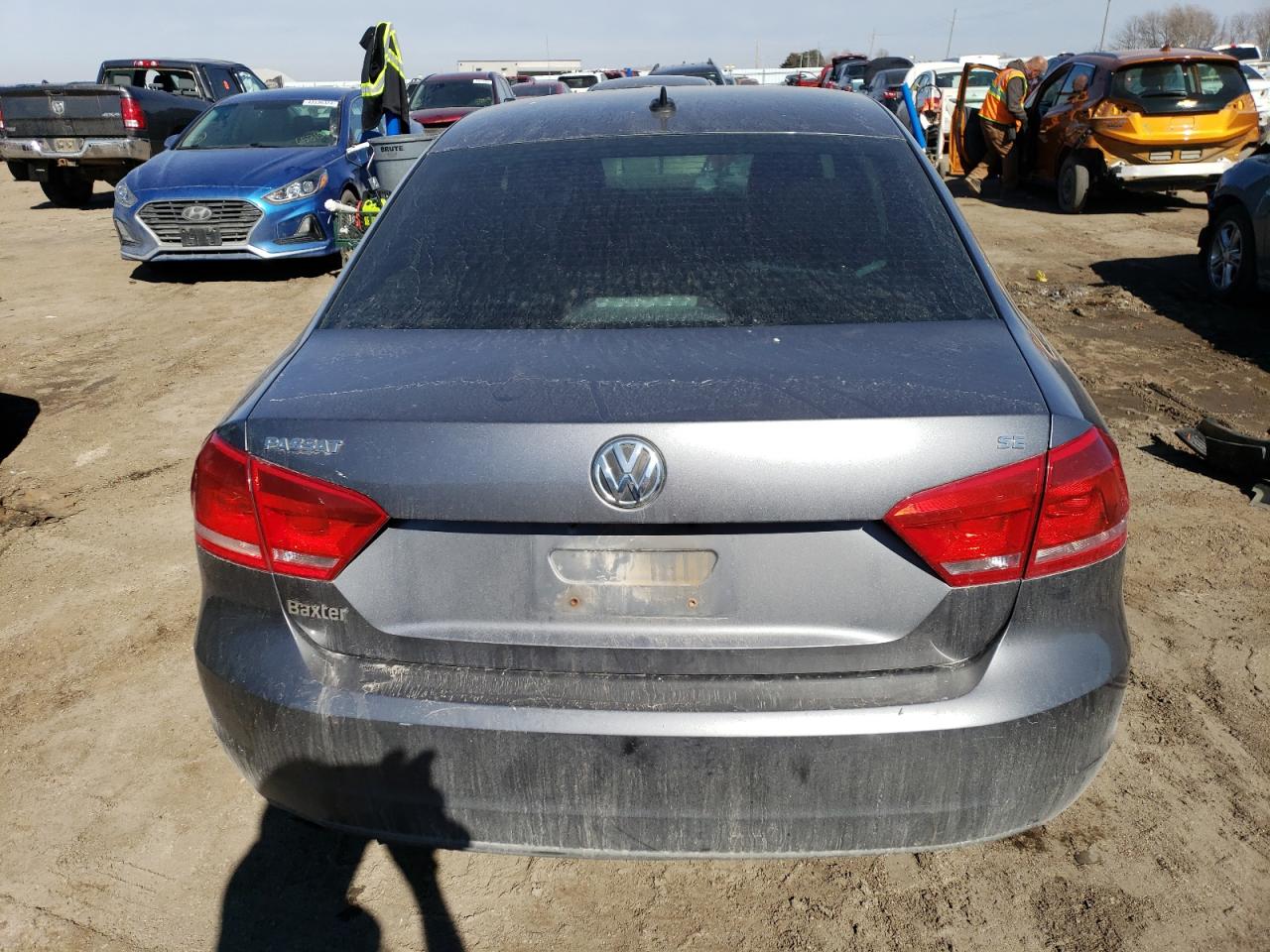 Photo 5 VIN: 1VWBH7A35CC086649 - VOLKSWAGEN PASSAT 