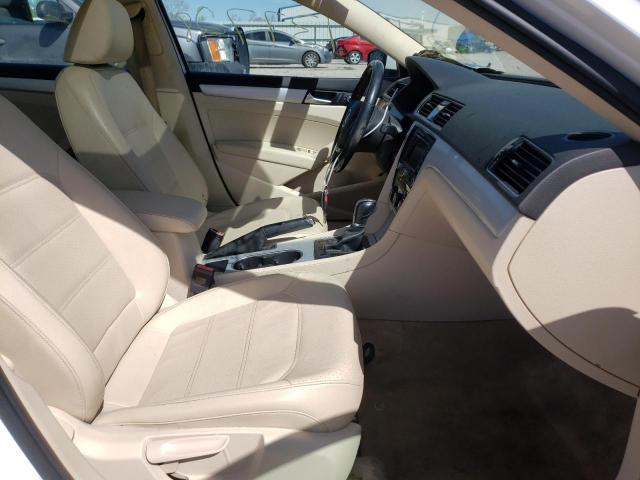 Photo 4 VIN: 1VWBH7A35DC039980 - VOLKSWAGEN PASSAT SE 