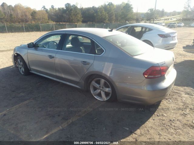 Photo 2 VIN: 1VWBH7A35DC084000 - VOLKSWAGEN PASSAT 