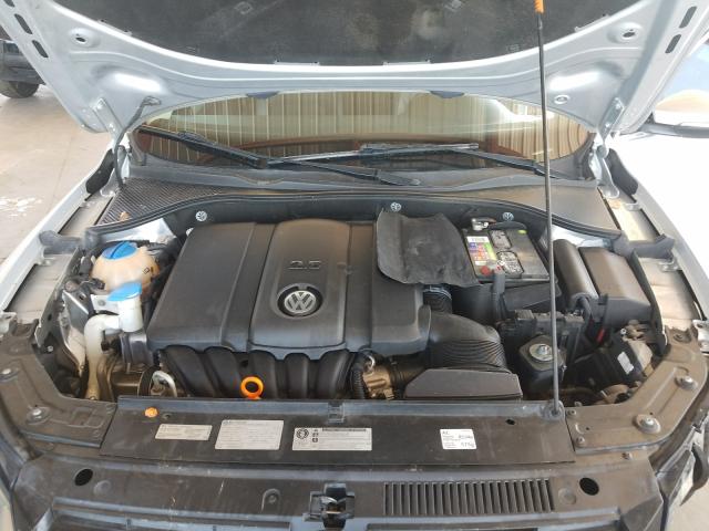 Photo 6 VIN: 1VWBH7A36CC019428 - VOLKSWAGEN PASSAT 