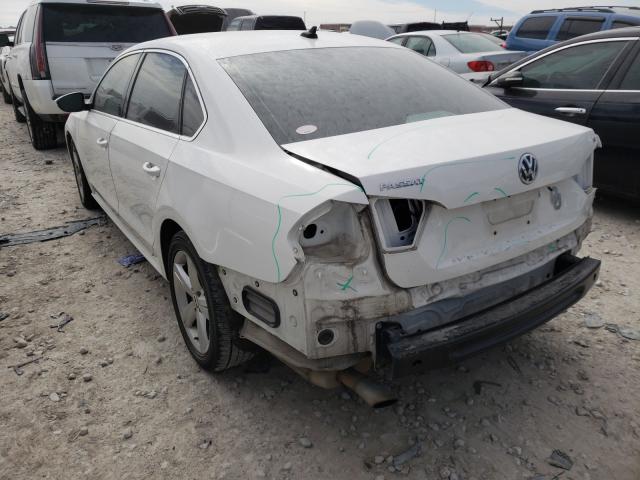 Photo 2 VIN: 1VWBH7A36CC047195 - VOLKSWAGEN PASSAT 