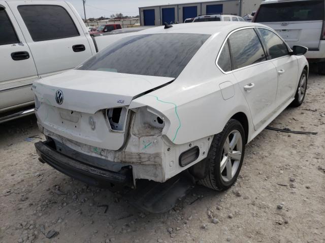 Photo 3 VIN: 1VWBH7A36CC047195 - VOLKSWAGEN PASSAT 