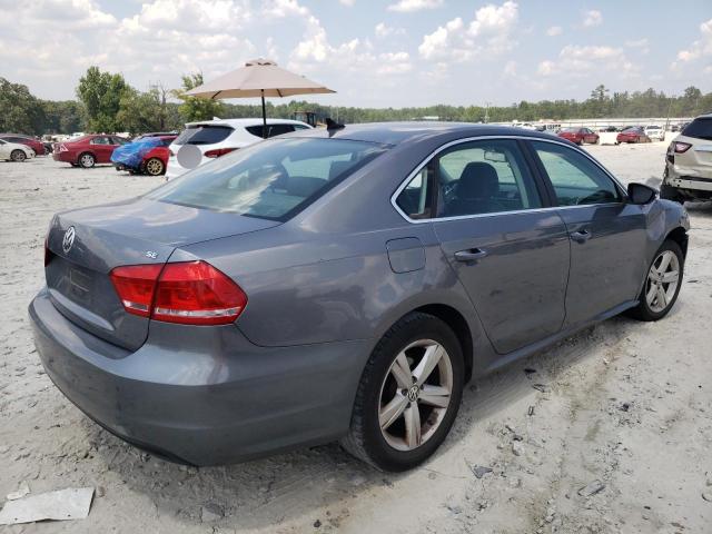 Photo 2 VIN: 1VWBH7A36CC048105 - VOLKSWAGEN PASSAT 