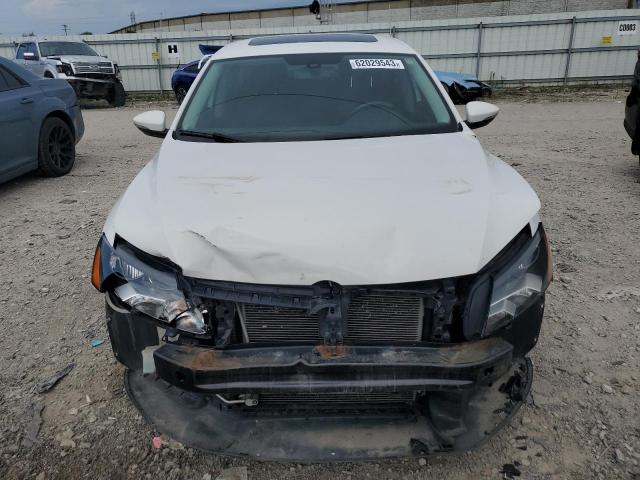 Photo 4 VIN: 1VWBH7A36CC052400 - VOLKSWAGEN PASSAT 