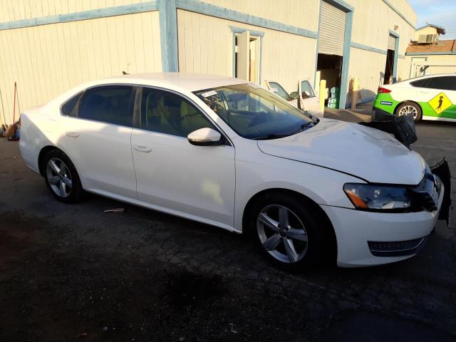 Photo 3 VIN: 1VWBH7A36CC060884 - VOLKSWAGEN PASSAT 