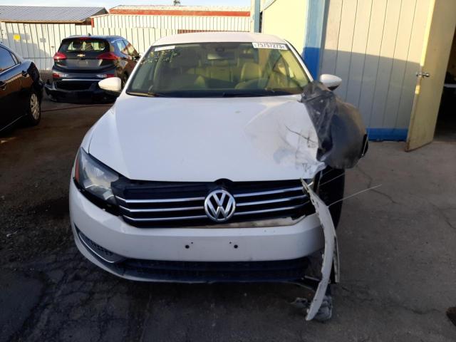 Photo 4 VIN: 1VWBH7A36CC060884 - VOLKSWAGEN PASSAT 