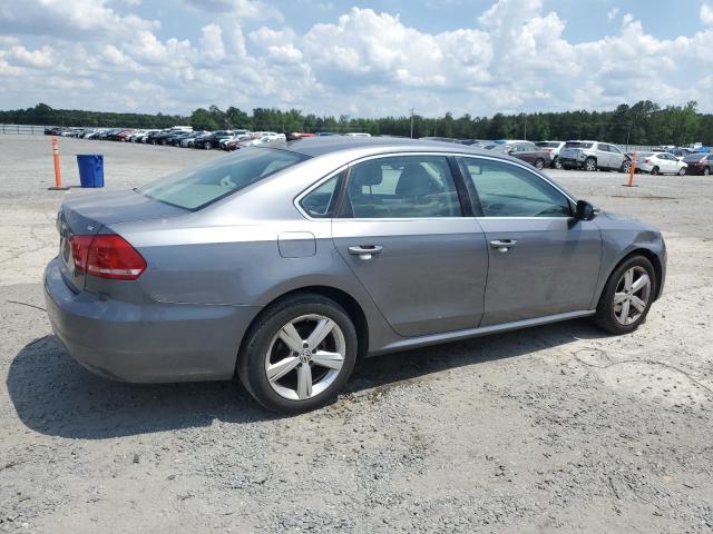 Photo 2 VIN: 1VWBH7A36CC093013 - VOLKSWAGEN PASSAT 