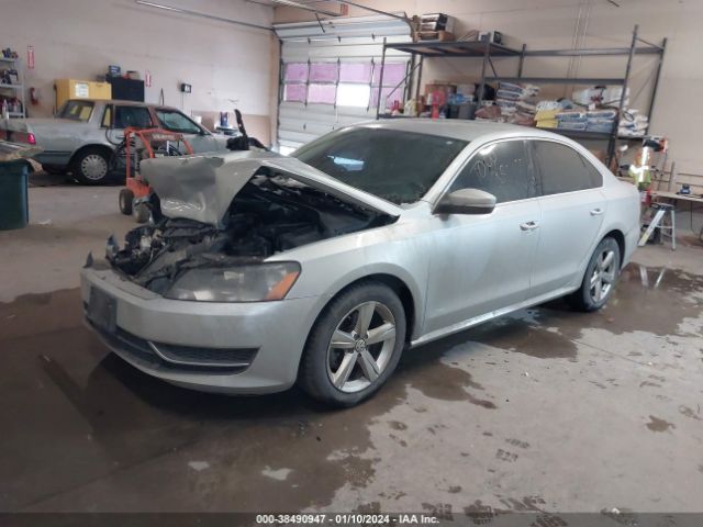 Photo 1 VIN: 1VWBH7A36CC110389 - VOLKSWAGEN PASSAT 