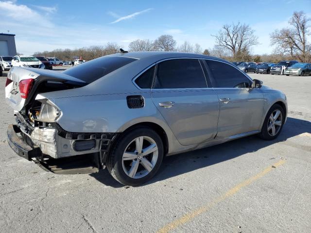 Photo 2 VIN: 1VWBH7A36DC114735 - VOLKSWAGEN PASSAT 