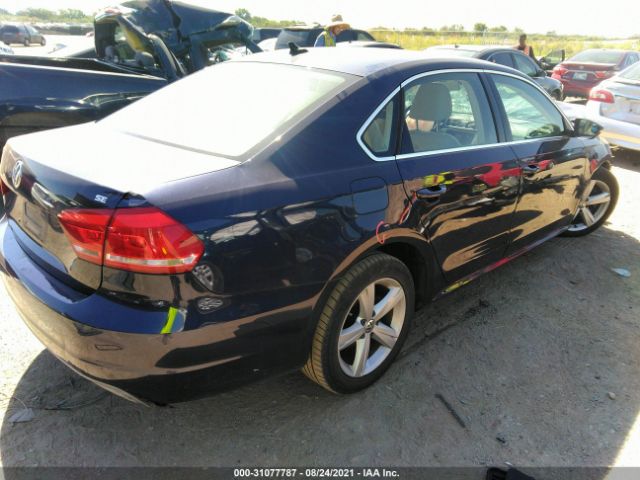 Photo 3 VIN: 1VWBH7A37CC011032 - VOLKSWAGEN PASSAT 